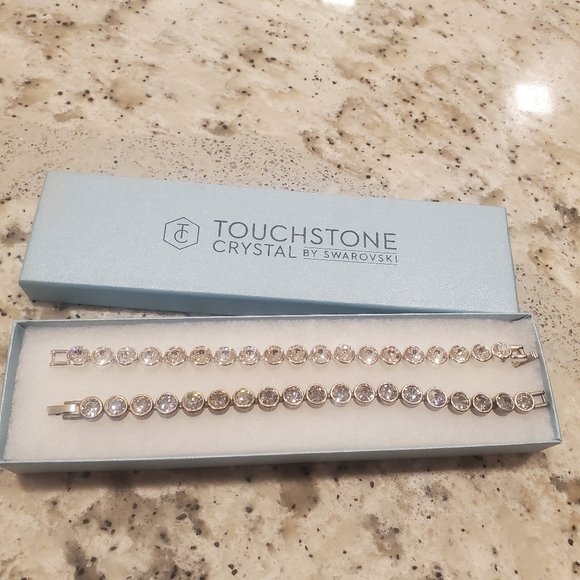 Bracelet - Picture 2 of 2